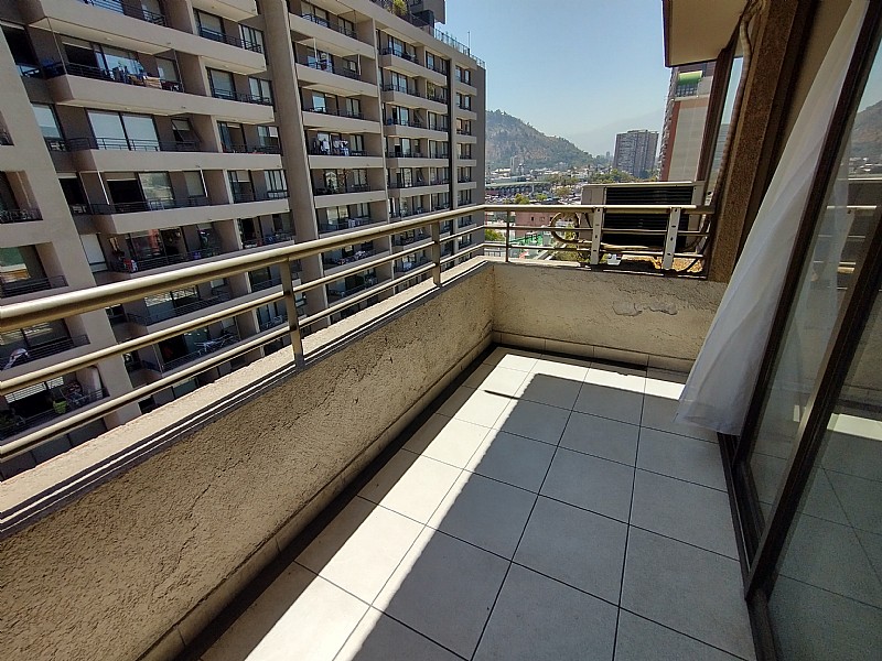 DEPTO 3D/2B/1E/B A PASOS METRO DE CAL Y CANTO, CON BALCN