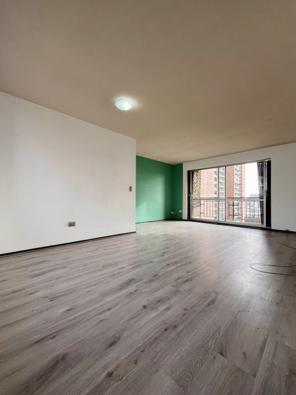 SE ARRIENDA DEPARTAMENTO 3D+2B A PASOS DE METRO SANTA LUCIA