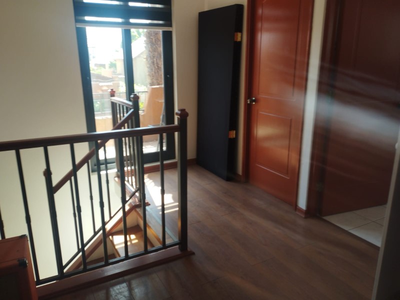 SE VENDE HERMOSA CASA EN CONDOMINIO DE PEALOLEN