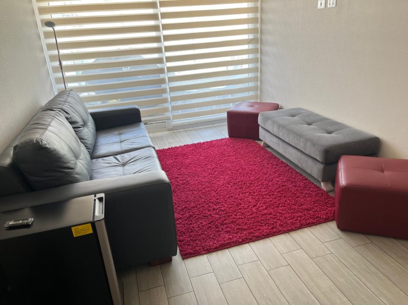 SE VENDE HERMOSO DEPTO. A PASOS DE METRO LAS TORRES