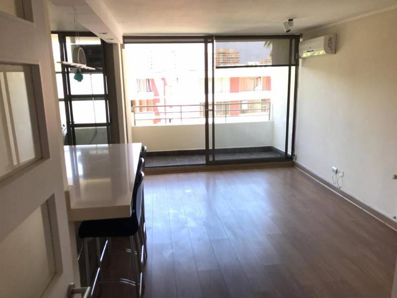 VENDO DEPARTAMENTO EN UOA. 3D 2B....                              