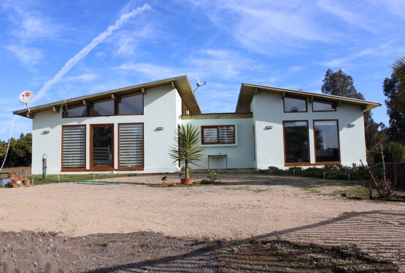 FOCOLARE PROPIEDADES VENDE CASA CON 260 ARBOLES DE  PALTOS 