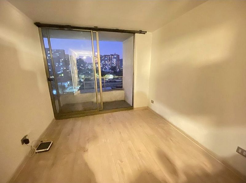 SE ARRIENDA DPTO 1D 1B  VICU�A MACKENNA-IRARRAZABAL