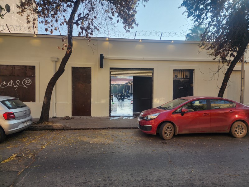 CALLE SANTA MNICA ESQUINA BRASIL