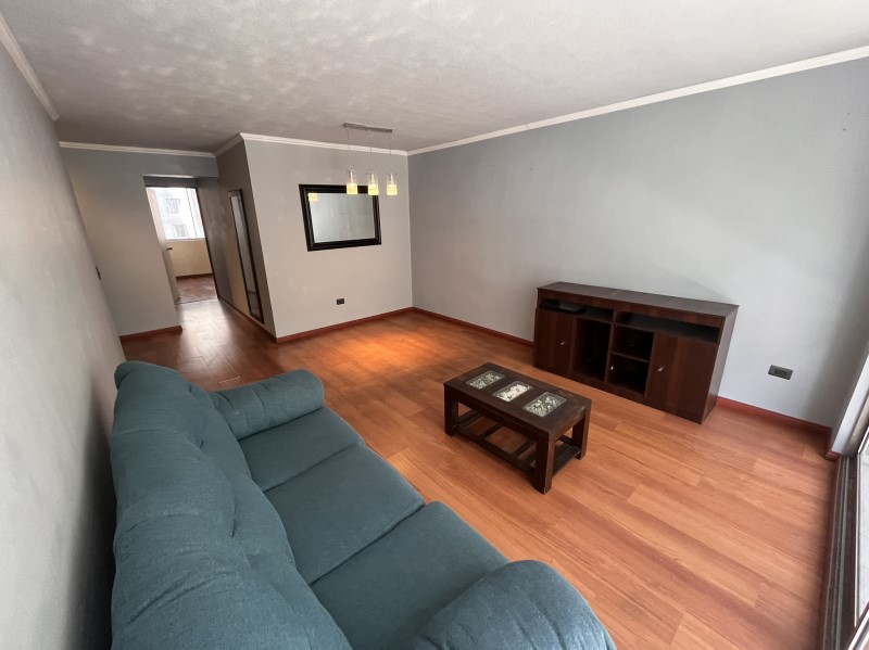 AMPLIO DEPARTAMENTO 2D+2B...                                                  