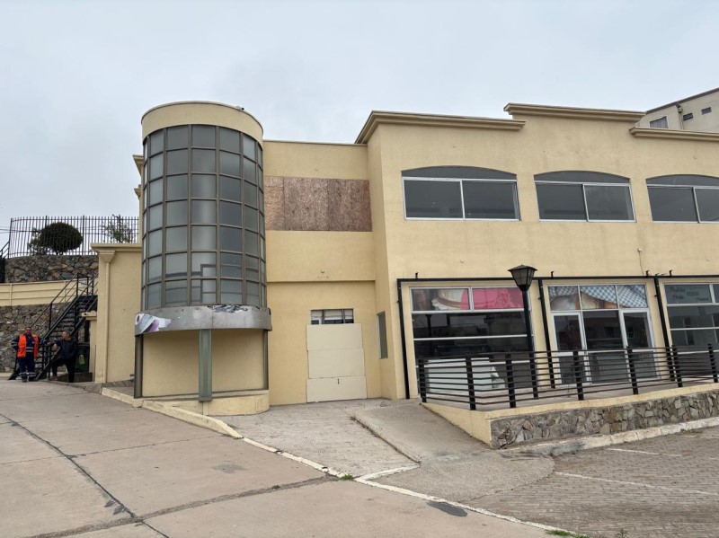 ESQUINA CALLE MIRAMAR