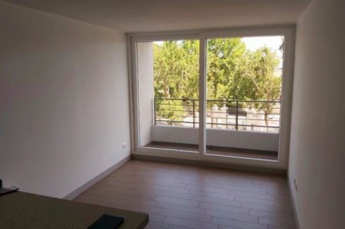 FRENTE A CLUB HIPICO 