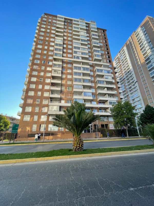 A PASOS DE PASEO VI�A CENTRO