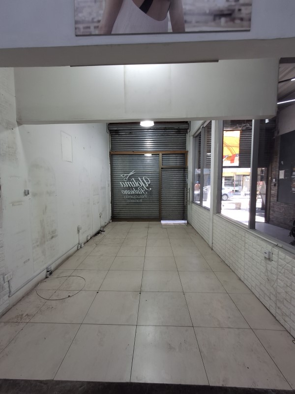 VICTORA ENTRE ARTURO PRAT Y SAN DIEGO...                        