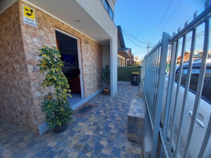 AVENIDA FERM�N VIVACETA/REN� OLIVARES/JOS� MANUEL BALMACEDA