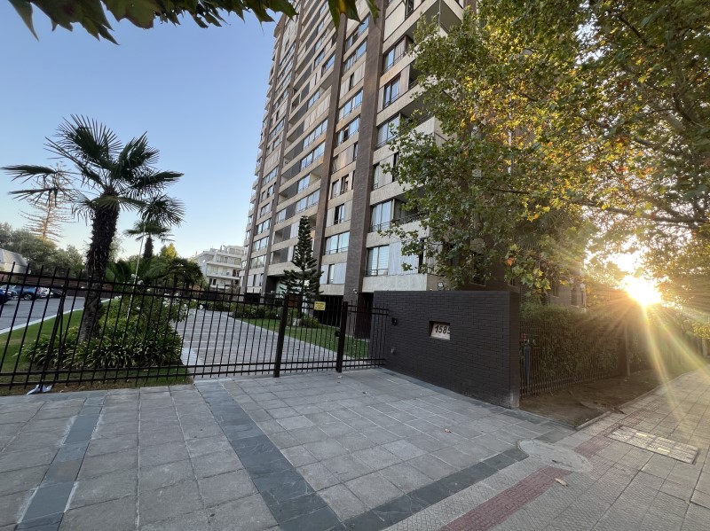 AMPLIO DPTO. / METRO MONSE�OR EYZAGUIRRE