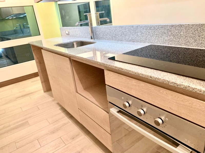 A LA SALIDA METRO LAS TORRES, MACUL...&nbsp; &nbsp; &nbsp; &nbsp; &nbsp; &nbsp; &nbsp; &nbsp; &nbsp; &nbsp; &nbsp; &nbsp; &nbsp; &nbsp; &nbsp; 