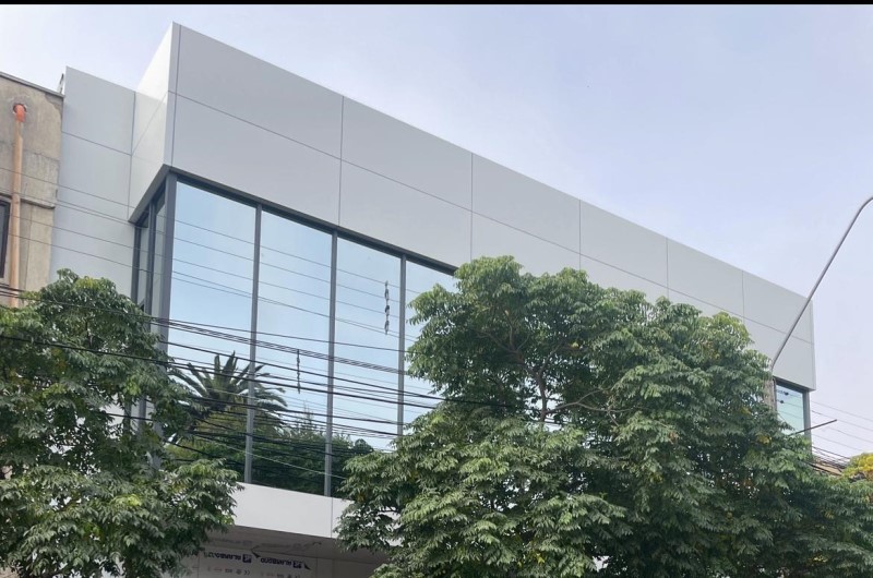 FOCOLARE PROPIEDADES ARRIENDA LOCAL COMERCIAL LLOLLEO CENTRO