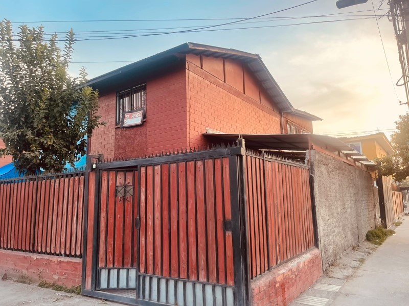 HERMOSA CASA ESQUINA EN SAN BERNARDO...&nbsp; &nbsp; &nbsp; &nbsp; &nbsp; &nbsp; &nbsp; &nbsp; &nbsp; &nbsp; &nbsp; &nbsp; &nbsp; &nbsp; 